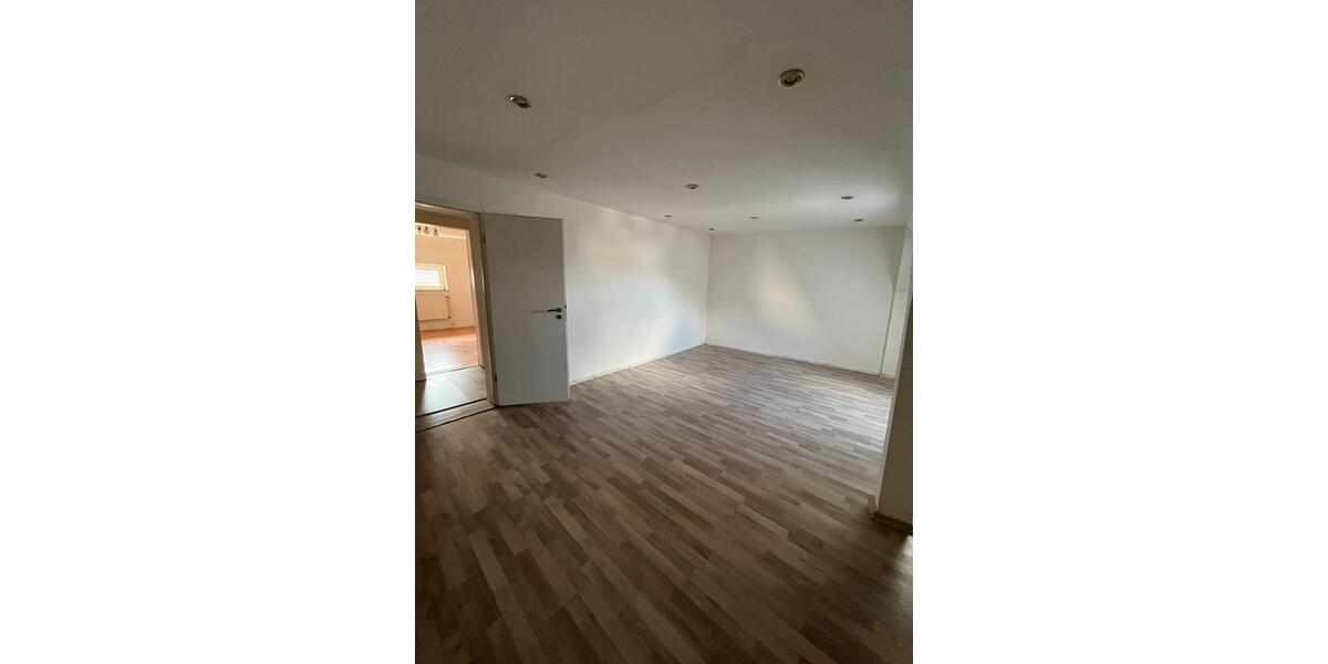 Dachgeschoßwohnung Hagen Hagen-Mitte - 3.5 Zimmer, 85 m&sup2;, 830&euro; | Angebot:26604533
