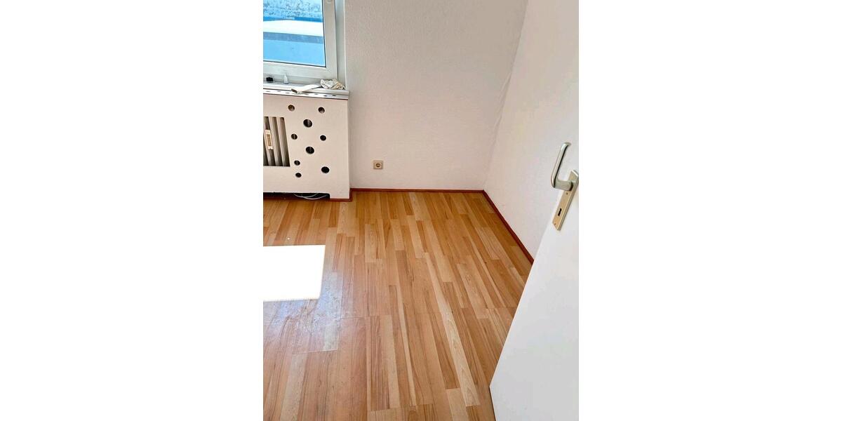 Etagenwohnung Hemer - 3 Zimmer, 70 m&sup2;, 600&euro; | Angebot:26639540