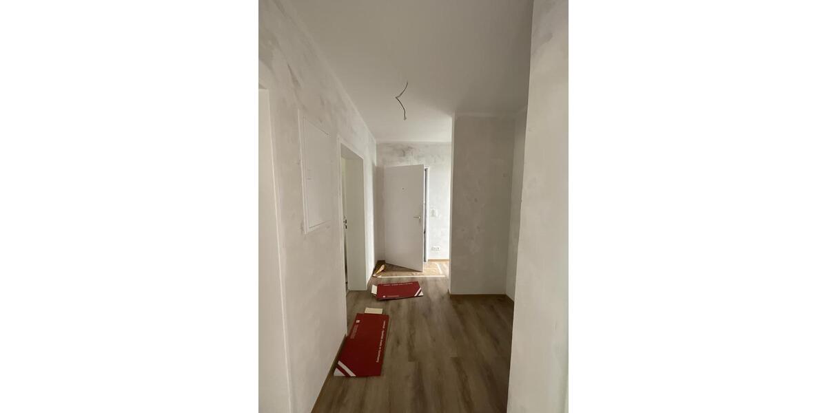 Etagenwohnung Plettenberg - 3 Zimmer, 66 m&sup2;, 389&euro; | Angebot:21317102