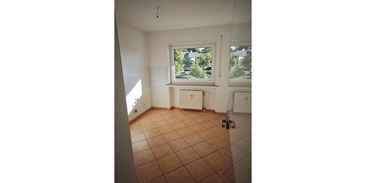 Etagenwohnung Lüdenscheid Staberg - 2 Zimmer, 61 m&sup2;, 480&euro; | Angebot:24806597