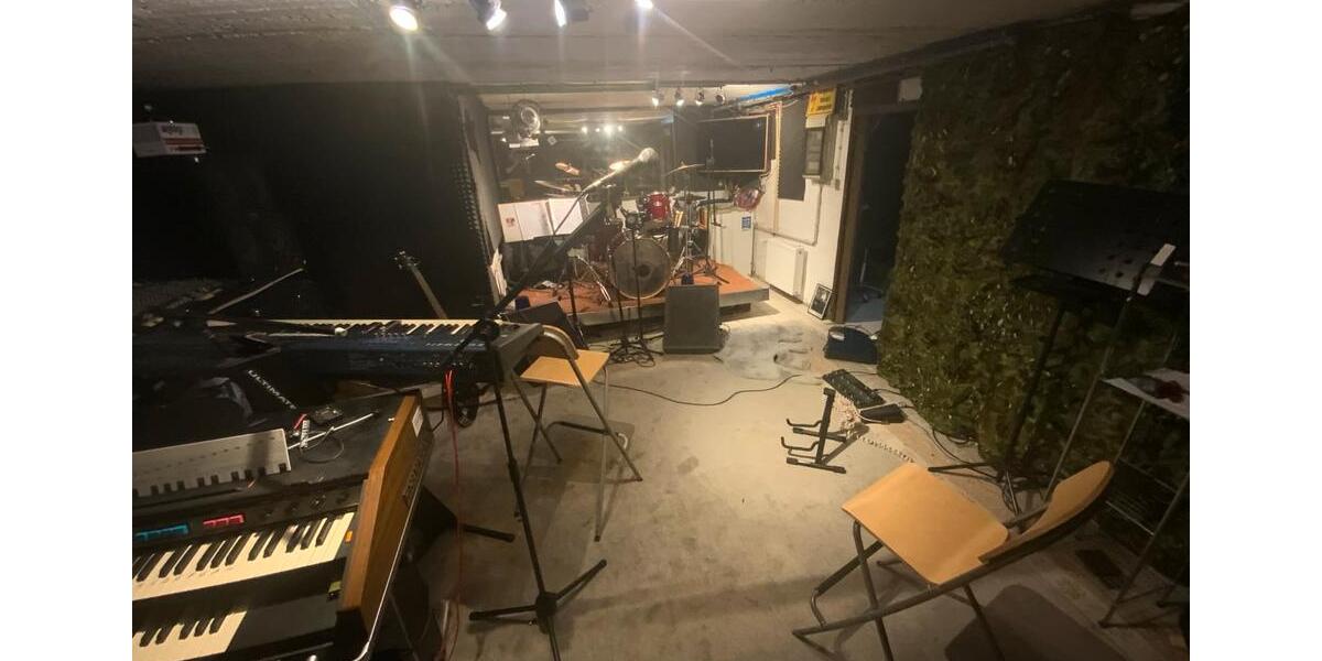 Gewerbeobjekt Holzwickede - 190&euro; | Angebot:24979986