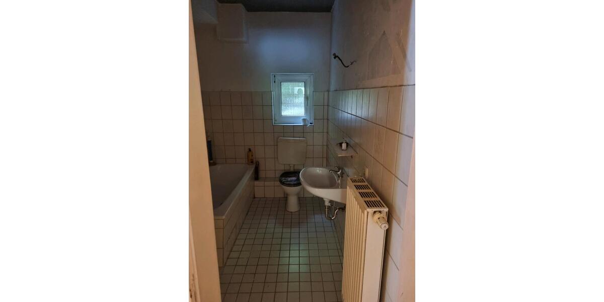 Etagenwohnung Altena - 2 Zimmer, 50 m&sup2;, 250&euro; | Angebot:25933431