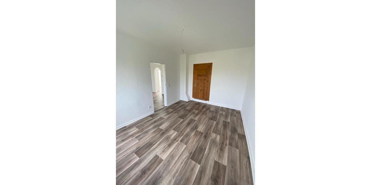Dachgeschoßwohnung Gevelsberg - 3 Zimmer, 60 m&sup2;, 500&euro; | Angebot:26548429