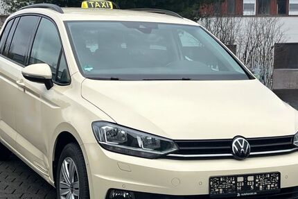 VW Touran 147.911 km 19.111 &euro; Arnsberg 59757