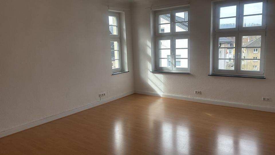 Etagenwohnung Arnsberg Obereimer - 6 Zimmer, 156 m&sup2;, 1.400&euro; | Angebot:25710788