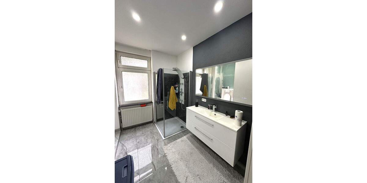 Mehrfamilienhaus, Wohnhaus Halver Oberbrügge - 1 Zimmer, 300 m&sup2;, 219.000&euro; | Angebot:25687157