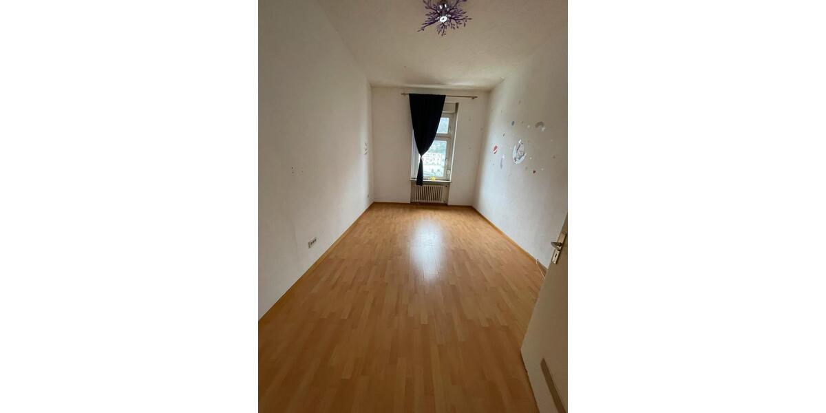 Etagenwohnung Gevelsberg - 3 Zimmer, 77 m&sup2;, 650&euro; | Angebot:26620025