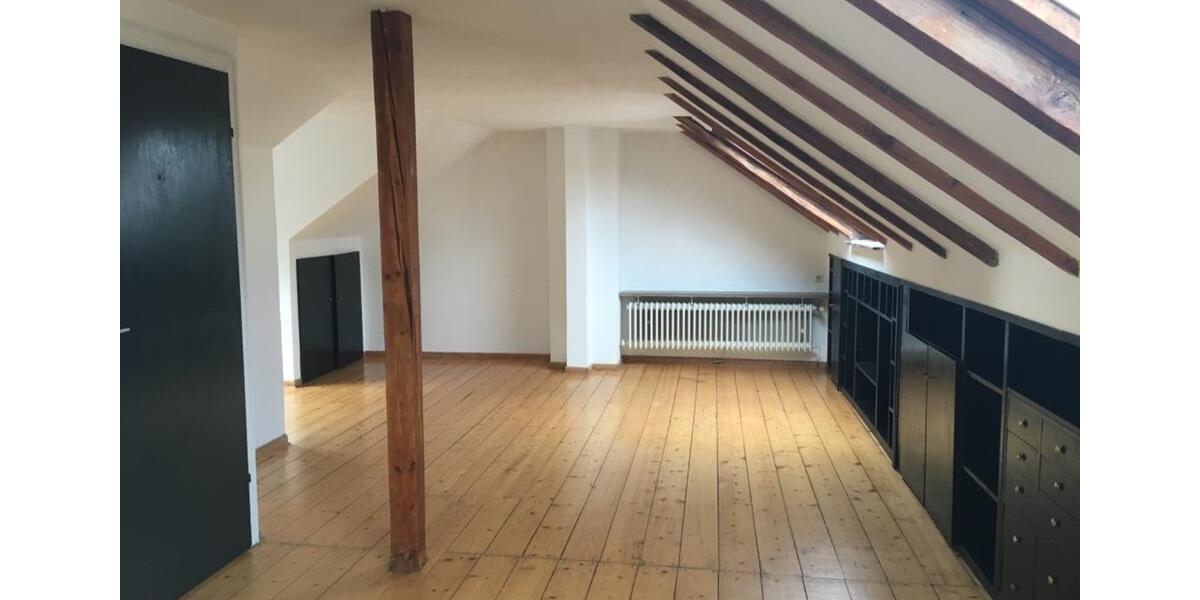 Dachgeschoßwohnung Iserlohn - 1 Zimmer, 44 m&sup2;, 350&euro; | Angebot:25967642