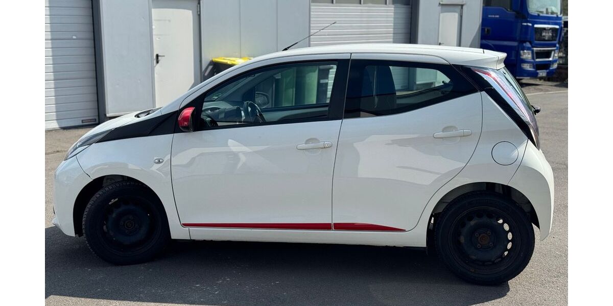 Toyota Aygo (X) 131.500 km 5.200 &euro; Herscheid 58849