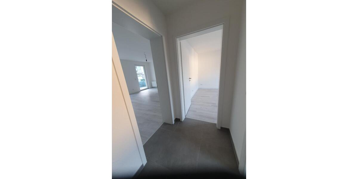 Hochparterre Lüdenscheid - 3 Zimmer, 87 m&sup2;, 665&euro; | Angebot:26023950