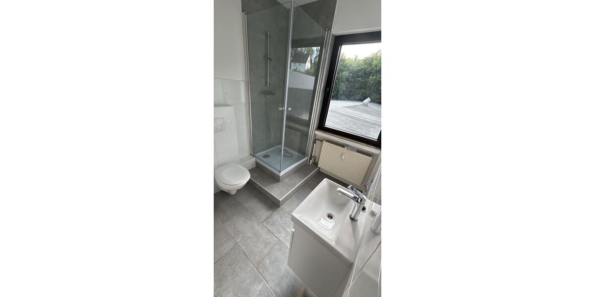 Etagenwohnung Plettenberg - 2 Zimmer, 51 m&sup2;, 350&euro; | Angebot:25858674