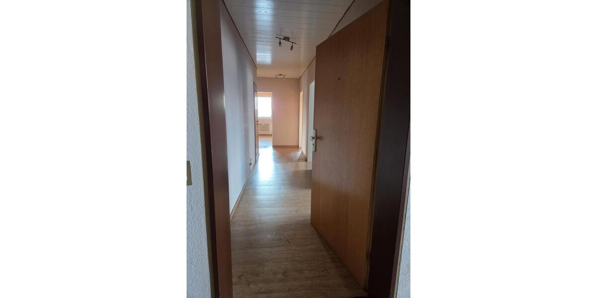 Etagenwohnung Kierspe - 3 Zimmer, 80 m&sup2;, 720&euro; | Angebot:26020415