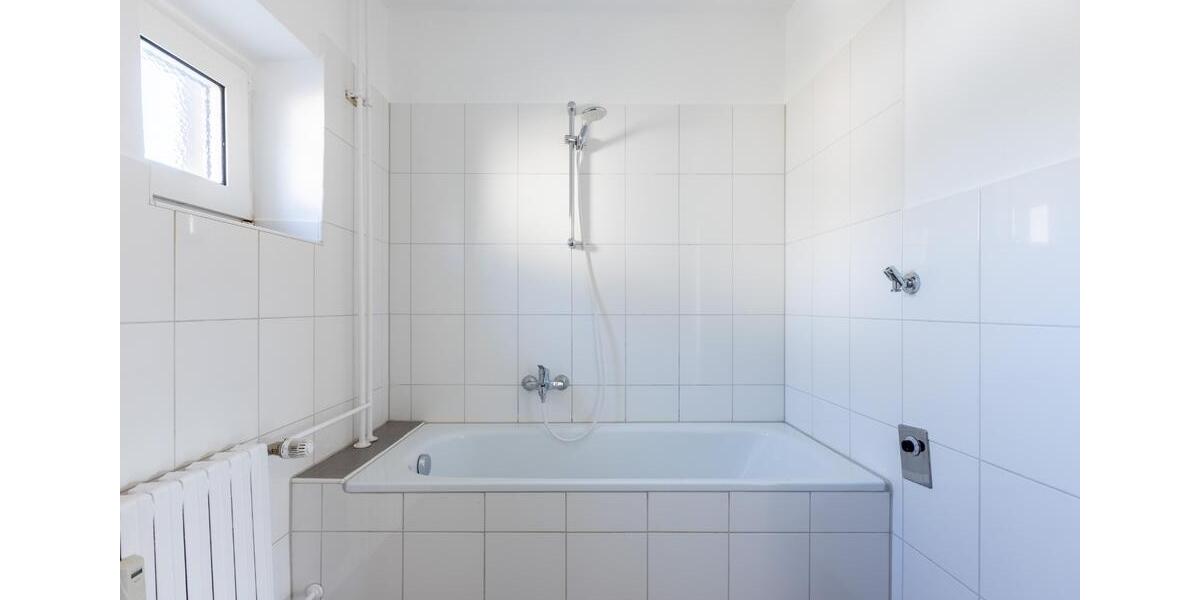 Etagenwohnung Witten Heven - 3 Zimmer, 80 m&sup2;, 819&euro; | Angebot:25882177