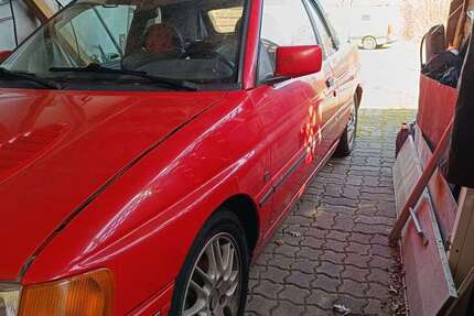 Ford Escort 93.000 km 1.300 &euro; Arnsberg 59821