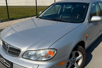 Nissan Maxima 170.000 km 1.990 &euro; Lünen 44536