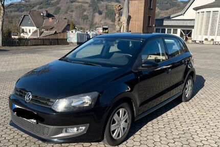 VW Polo 126.379 km 4.999 &euro; Finnentrop 57413