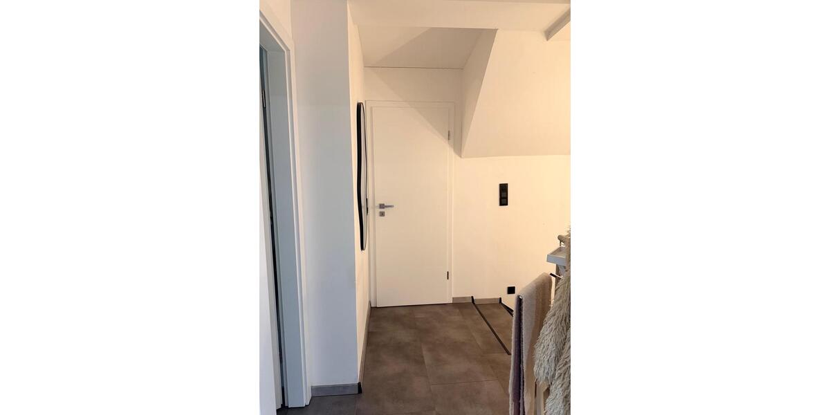 Einfamilienhaus Bergkamen - 3 Zimmer, 110 m&sup2;, 1.600&euro; | Angebot:26481032