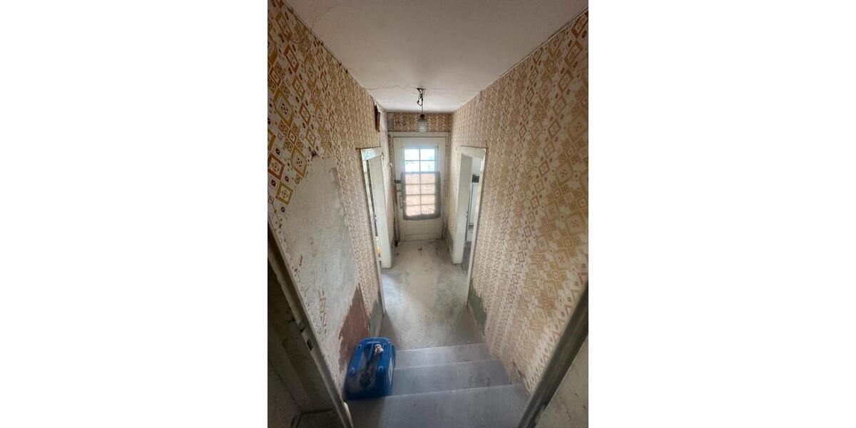 Einfamilienhaus Werdohl - 6 Zimmer, 140 m&sup2;, 150.000&euro; | Angebot:25873110