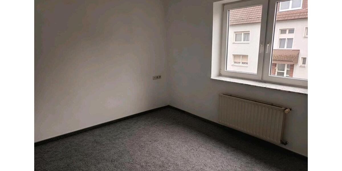 Erdgeschoßwohnung Arnsberg - 3 Zimmer, 85 m&sup2;, 800&euro; | Angebot:25269490