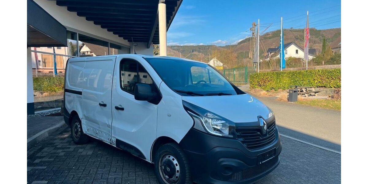 Renault Trafic 69.200 km 10.450 &euro; Finnentrop 57413