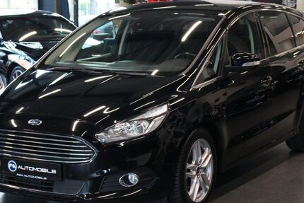 Ford S-Max 172.500 km 14.890 &euro; Bergkamen 59192