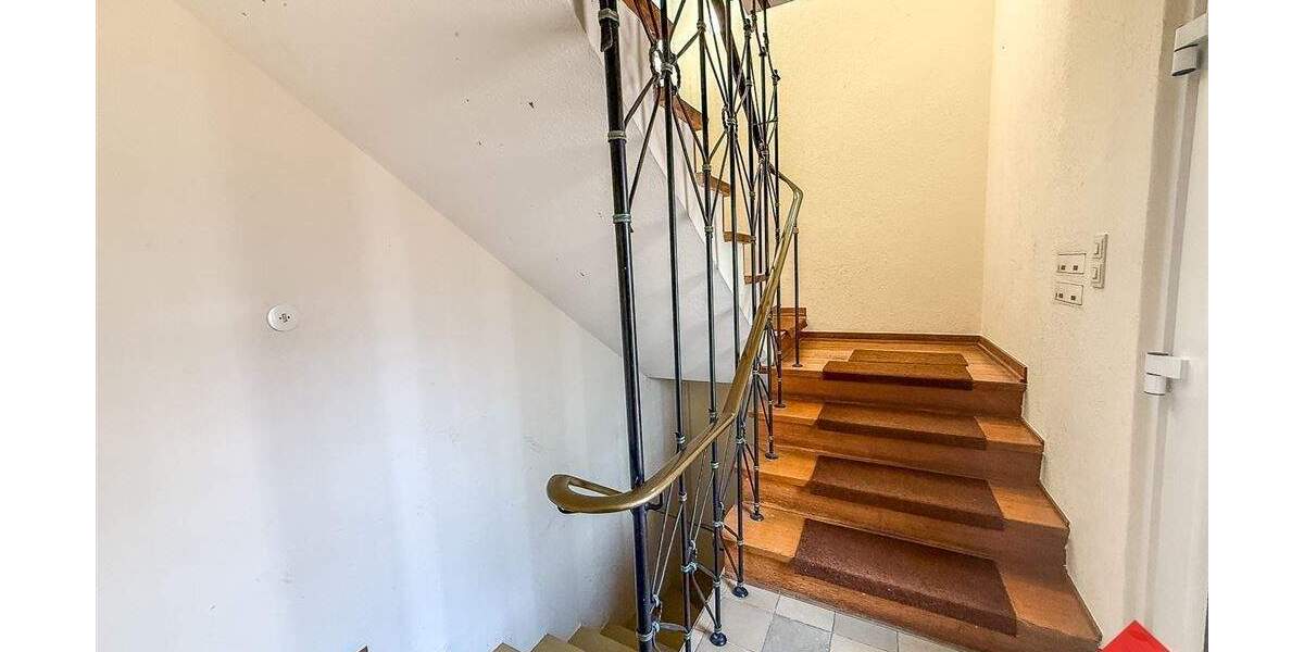 Gepflegtes 3-Familienhaus in Lüdenscheid: Ruhig wohnen, zentral leben - Mehrfamilienhaus, Wohnhaus Lüdenscheid Othlinghausen | Angebot:25142826