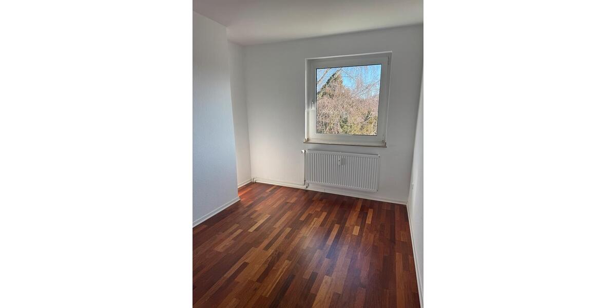 Etagenwohnung Holzwickede - 3 Zimmer, 70 m&sup2;, 179.000&euro; | Angebot:25428454