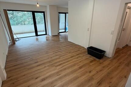 Wohnung Iserlohn Sümmern - 2 Zimmer, 80 m&sup2;, 1.050&euro; | Angebot:25857297