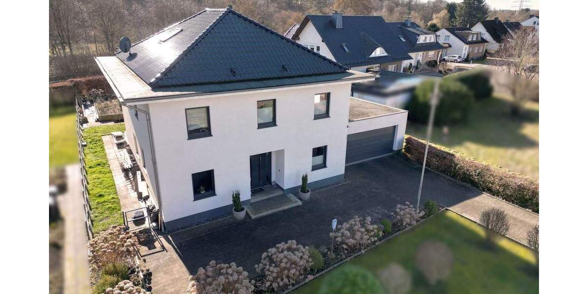 Einfamilienhaus Arnsberg Bruchhausen - 6 Zimmer, 177 m&sup2;, 610.000&euro; | Angebot:25929325