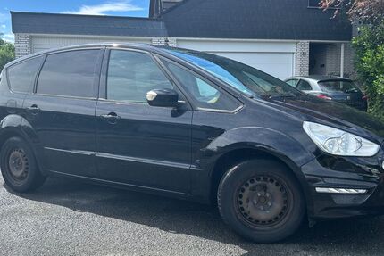 Ford S-Max 185.000 km 4.299 &euro; Iserlohn 58642