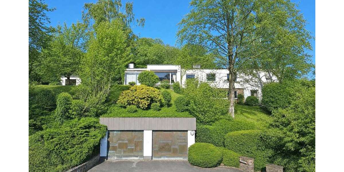 Einfamilienhaus Sundern (Sauerland) - 10 Zimmer, 250 m&sup2;, 675.000&euro; | Angebot:27016786
