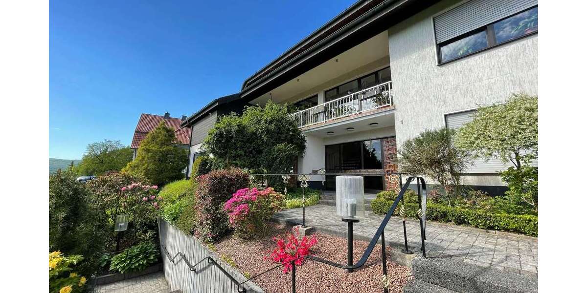 Etagenwohnung Arnsberg Obereimer - 7 Zimmer, 317 m&sup2;, 495.000&euro; | Angebot:25440580