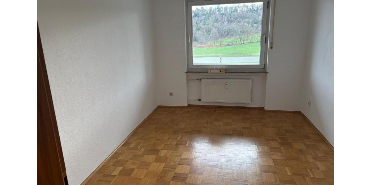Etagenwohnung Lüdenscheid Augustenthal - 4.5 Zimmer, 106 m&sup2;, 850&euro; | Angebot:25454165