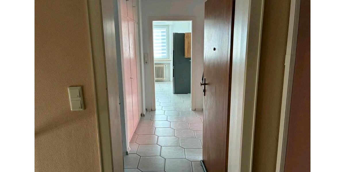 Dachgeschoßwohnung Plettenberg - 2 Zimmer, 51 m&sup2;, 300&euro; | Angebot:26580758