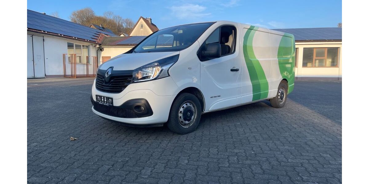 Renault Trafic 129.000 km 13.000 &euro; Sundern 59846