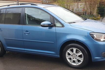 VW Touran 128.000 km 10.500 &euro; Arnsberg 59759