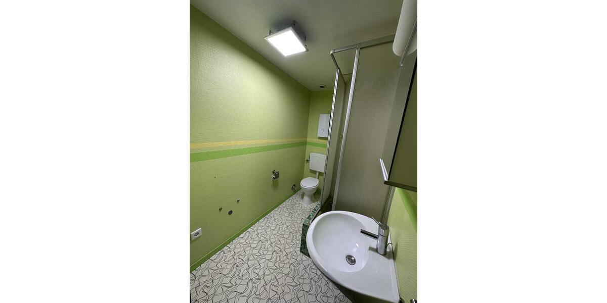 Dachgeschoßwohnung Neuenrade - 2 Zimmer, 38 m&sup2;, 260&euro; | Angebot:25869932