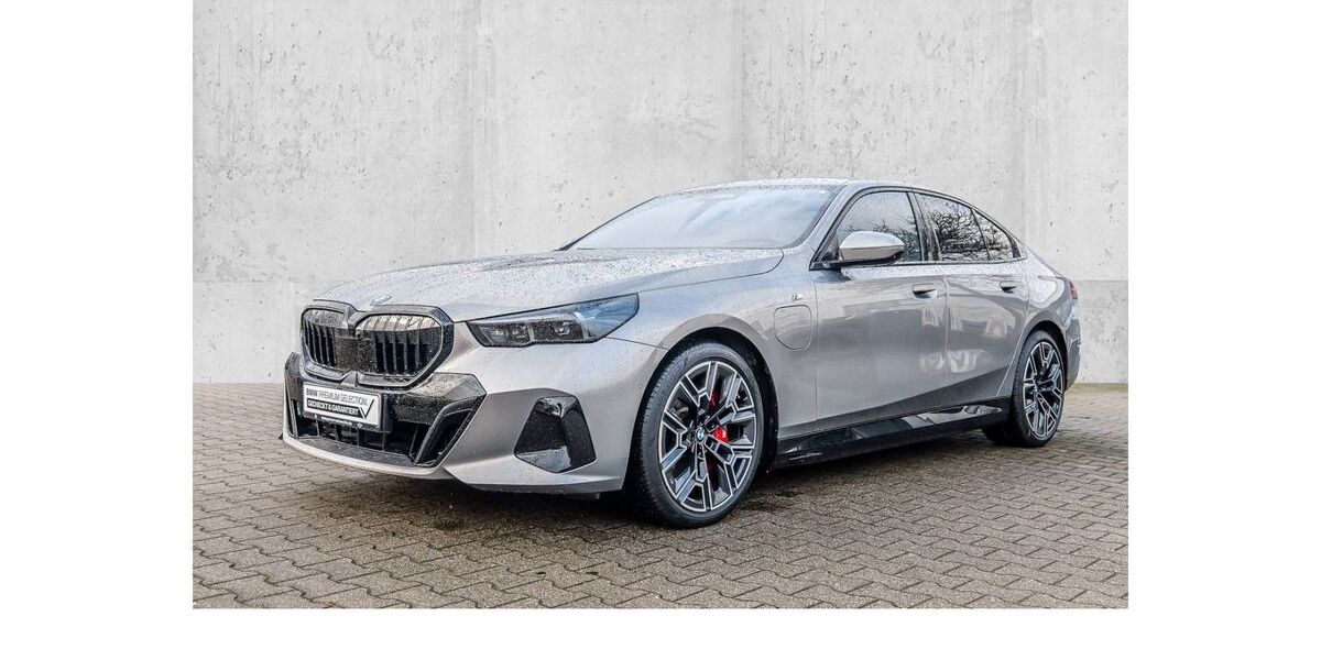 BMW 550 28.520 km 73.890 &euro; Unna 59425