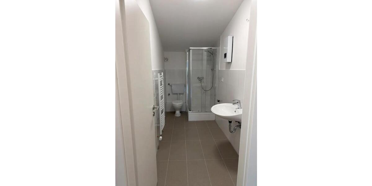 Dachgeschoßwohnung Iserlohn Grüne - 3 Zimmer, 67 m&sup2;, 700&euro; | Angebot:26265954