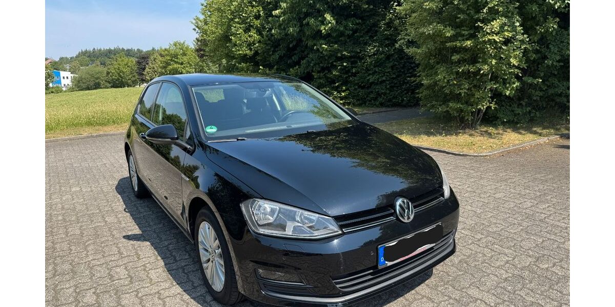 VW Golf 140.000 km 6.499 &euro; Halver 58553