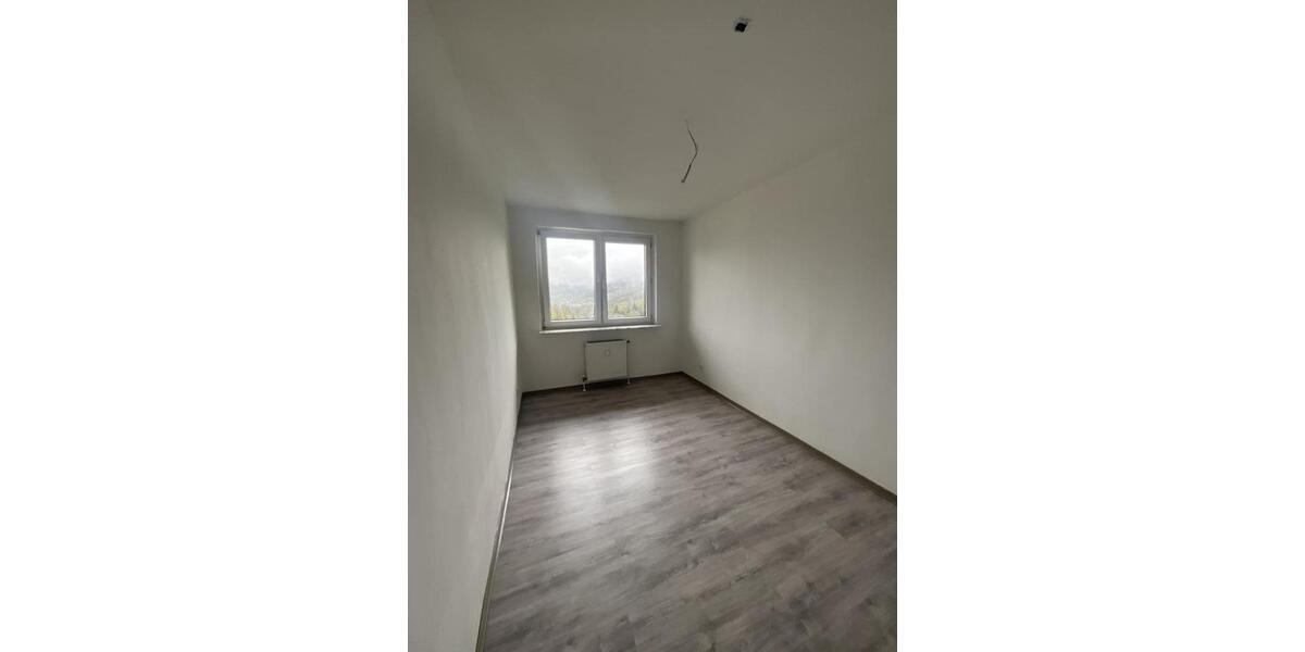 Etagenwohnung Plettenberg - 3 Zimmer, 67 m&sup2;, 371&euro; | Angebot:23232127