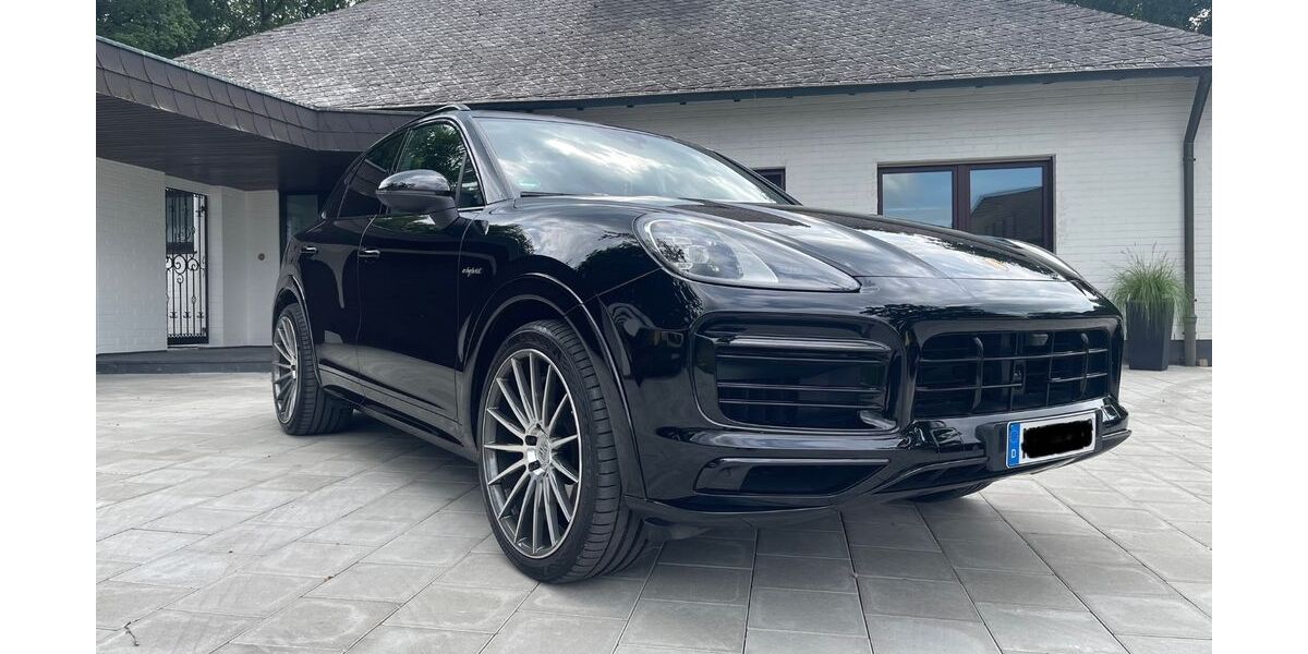 Porsche Cayenne 32.990 km 72.900 &euro; Menden 58710
