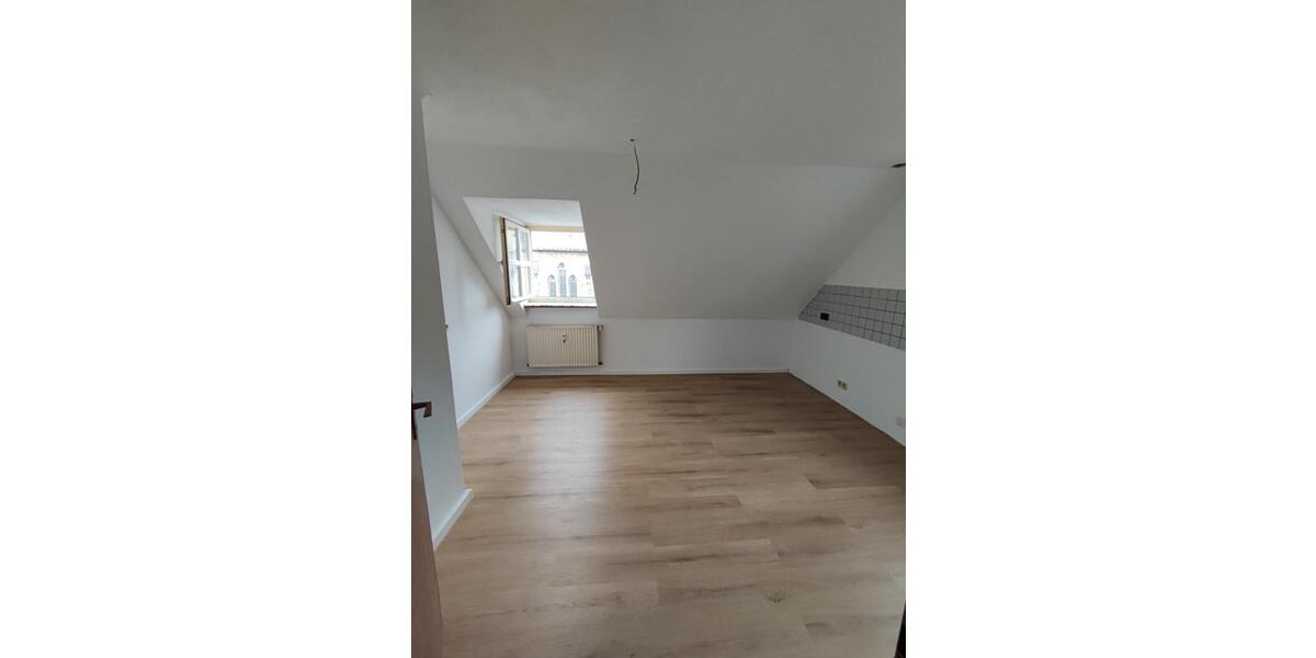 Dachgeschoßwohnung Arnsberg Rusch - 2 Zimmer, 75 m&sup2;, 555&euro; | Angebot:24639451
