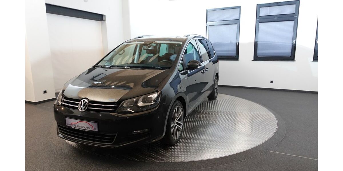 VW Sharan 241.000 km 11.900 &euro; Finnentrop - Rönkhausen 57413