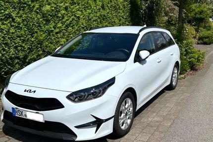 Kia ceed Sportswagon 73.000 km 16.750 &euro; Sundern 59846