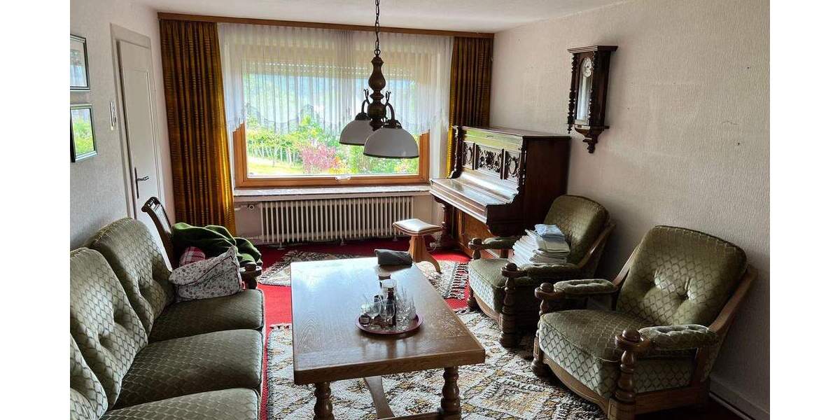 Bauernhaus, Landhaus Plettenberg - 9 Zimmer, 226 m&sup2;, 349.900&euro; | Angebot:25737270