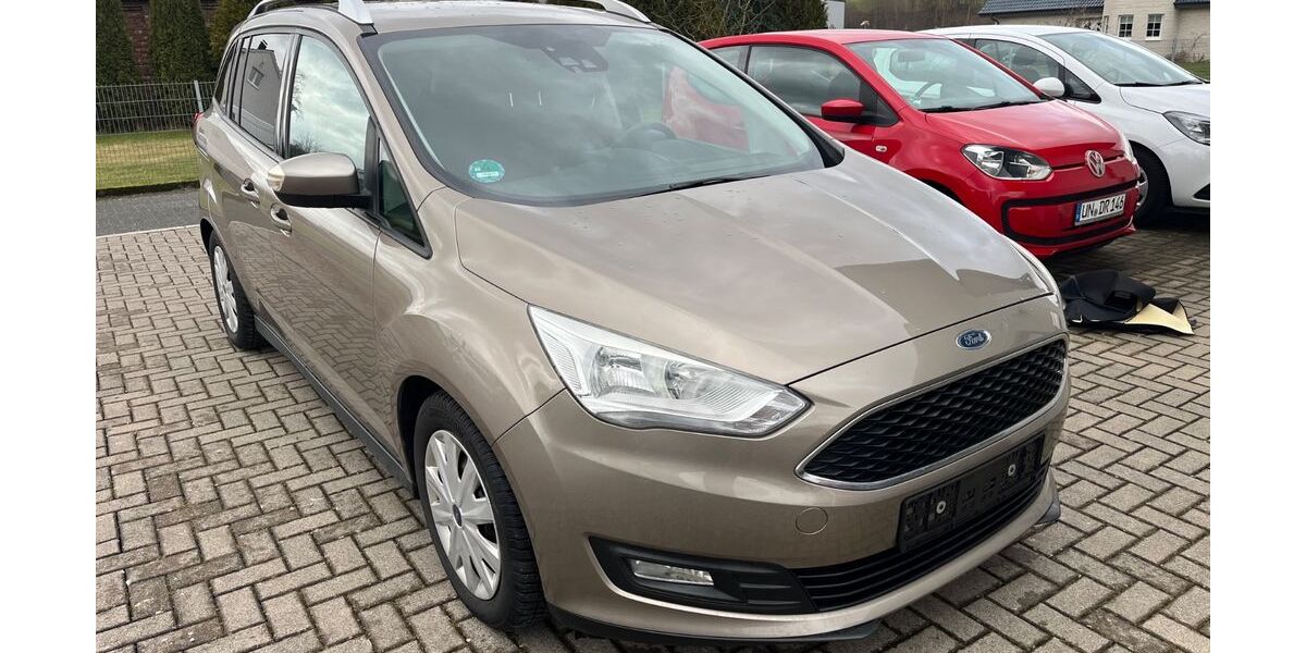 Ford Grand C-Max 138.592 km 7.900 &euro; Fröndenberg 58730