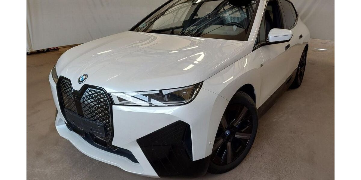 BMW iX 38.103 km 67.899 &euro; Hagen 58091