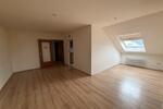 Dachgeschoßwohnung Ense - 2 Zimmer, 64 m&sup2;, 650&euro; | Angebot:26616961