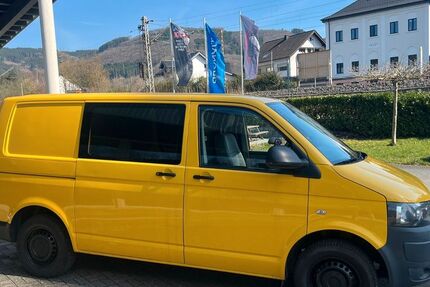 VW T5 Transporter 113.000 km 9.900 &euro; Finnentrop 57413